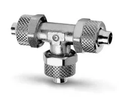 Фитинг 1540 10/8 накидн. гайка тройник Фитинг 1540 10/8 накидн. гайка тройник